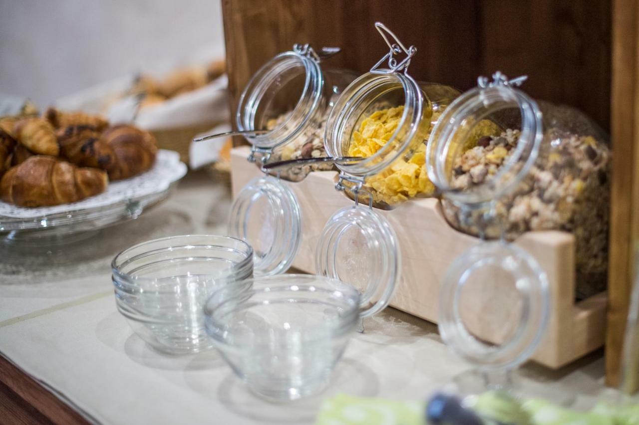 Roessl Bianco B&B&B Μεράνο Εξωτερικό φωτογραφία